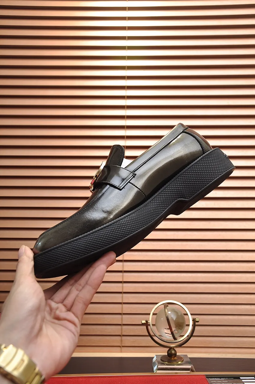 Men's shoes 💰720💶 [Ferragamo/Ferragamo] The latest model in the counter. Original imported open-sided high-quality cowhide hand-woven + imported 🐂 cowhide + original luxury metal buckle + original combination outsole. Comparison without pressure 38--45 (45 custom-made)